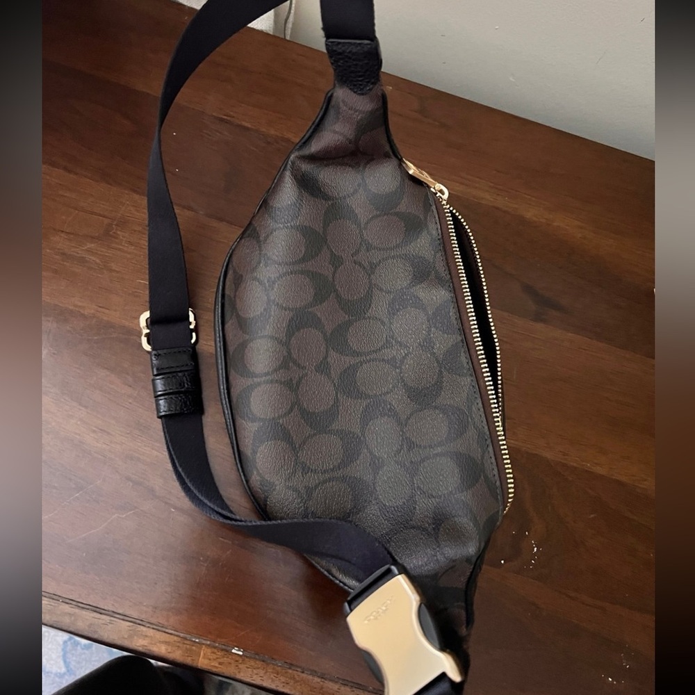Coach Black and Brown Mini Bag - Picture 7 of 7